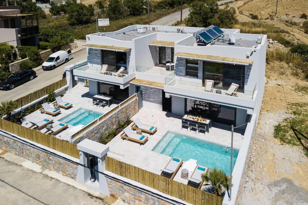 Villa Daphne-Naiades/ 2 Bedrooms,Luxury,Beachfront Плакіас Екстер'єр фото
